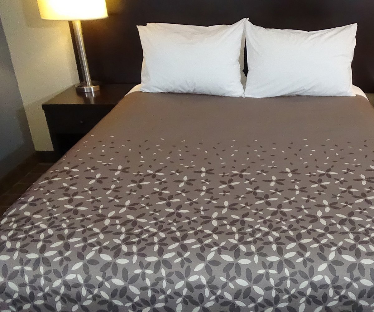 Love Me Not Decorative Top Sheet 2