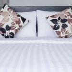 84" x 110" - Full XL, Flat Stripe Sheet, T250, White -2dz Per Case